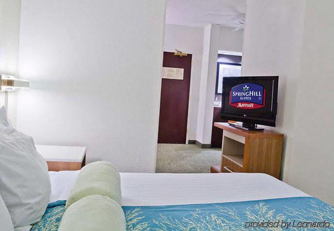 Springhill Suites By Marriott Charlotte Airport Extérieur photo